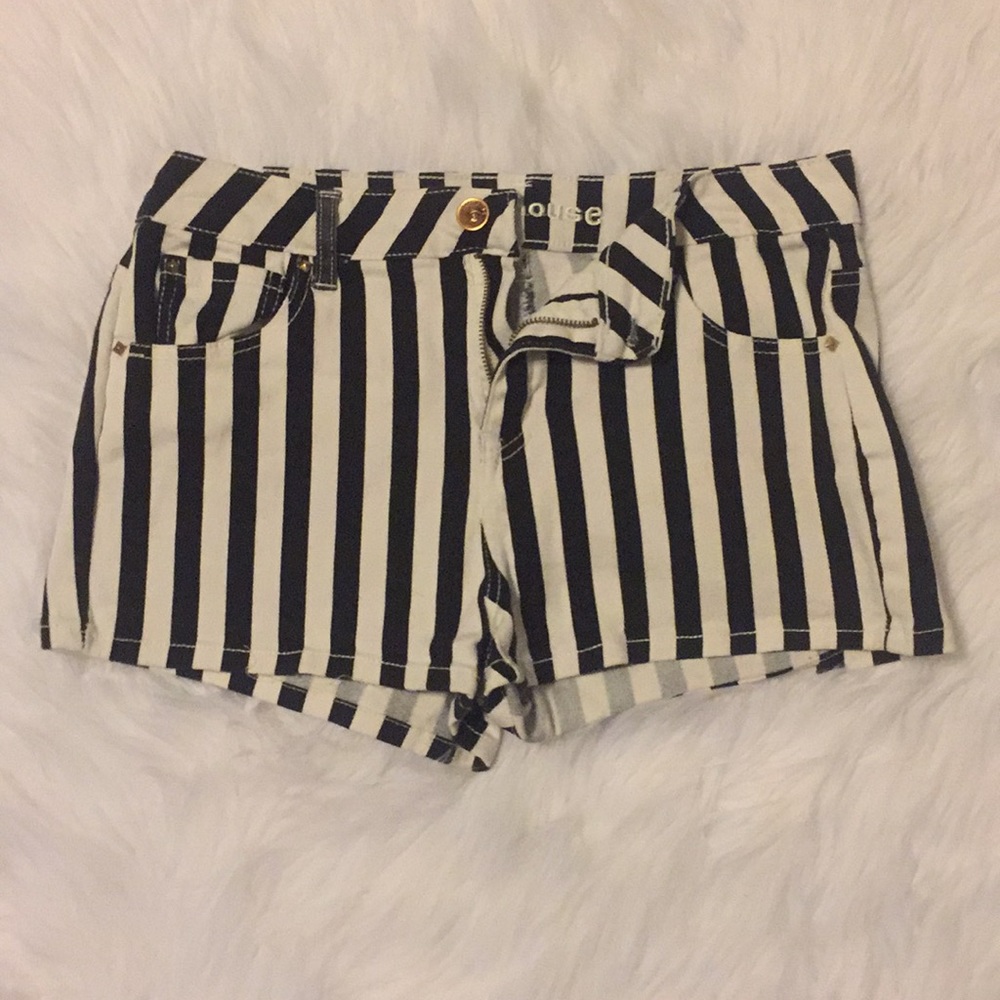 Striped Shorts - Size 8